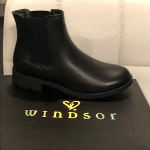Ankle boots